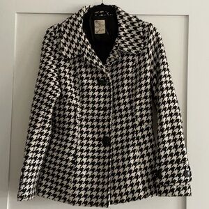 Tulle Black and White Houndstooth Pea Coat
